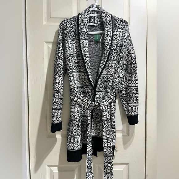 Contemporaine Shawl Collar Geometric print  cardigan in Size Medium - Picture 1 of 4